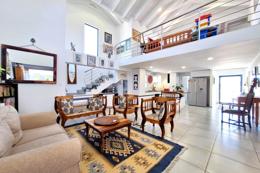 3 Bedroom Property for Sale in Sandy Point Western Cape
